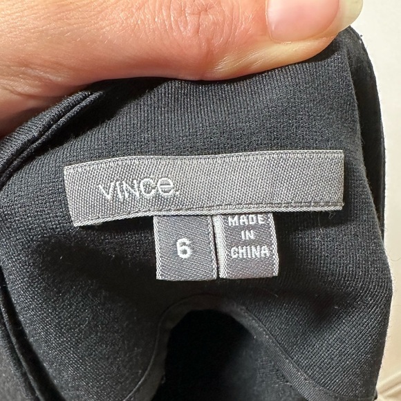 VINCE Black Bodycon Mini Skirt Size 6 - Picture 2 of 5